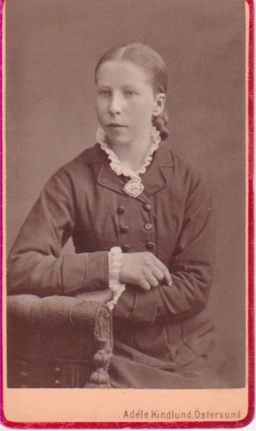 Ingeborg Nilsdotter omkr 1885.jpg